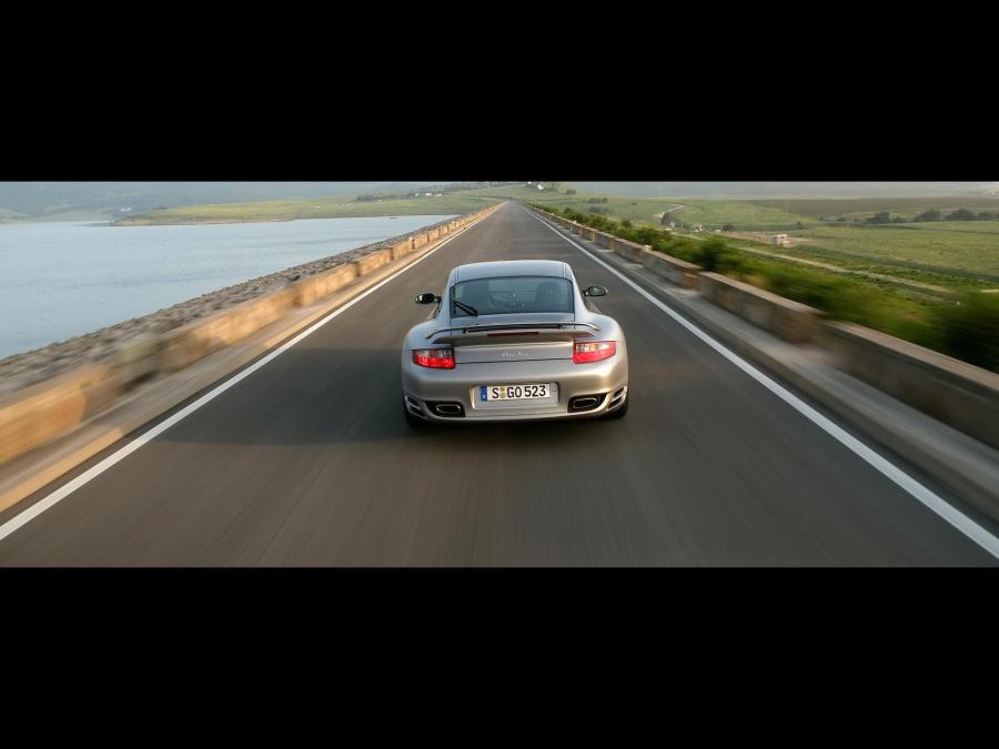 Porsche 911 Turbo 2007 года  (фото 18 из 78)